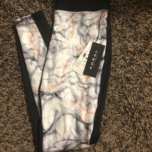 NWT Korel marble workout leggings